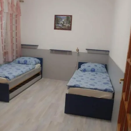 Apartman Vitorlas Foeldszint