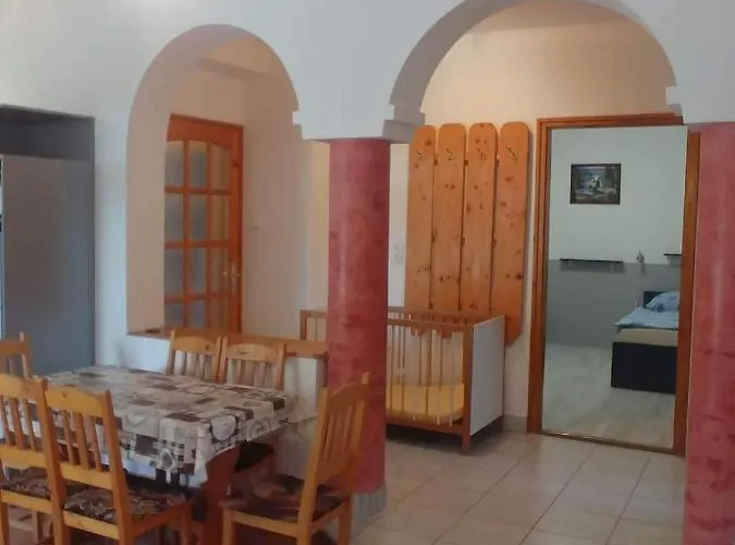 Vitorlas Foeldszint Balatonlelle